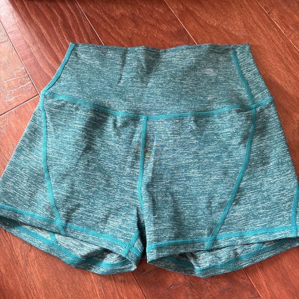 Born primitive shorts